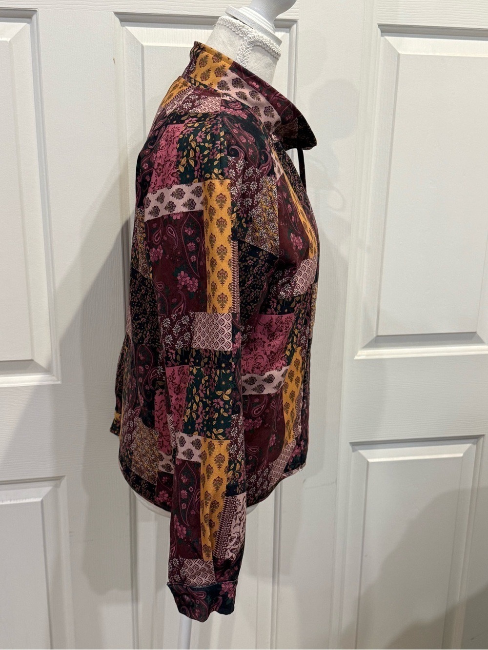 CIDER Patchwork Quilted Jacket XS Boho Floral Tie Neck Vintage Style - Picture 8 of 10